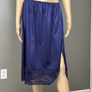 Vintage Vanity Fair Half Slip Skirt Size XL Dark Blue Wide Lace One Slit 11752